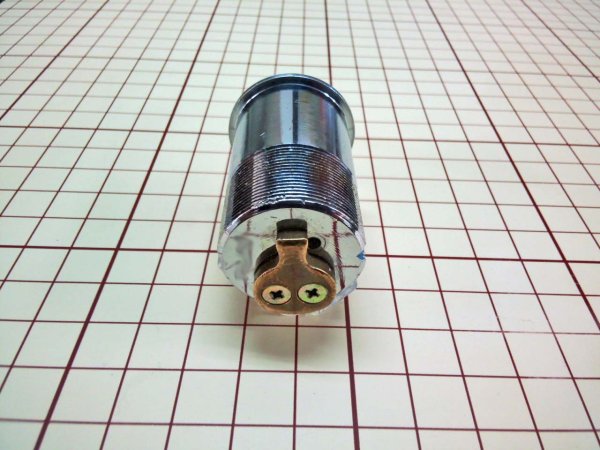 画像3: NKC L=43.7mm 2点抜け シリンダー クマヒラ 金庫 鍵交換 (3)