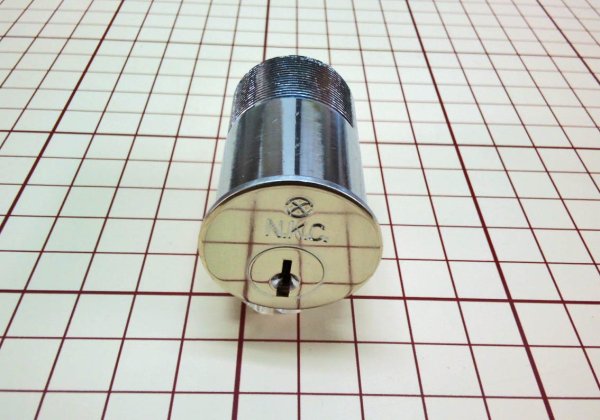 画像4: NKC L=43.7mm 2点抜け シリンダー クマヒラ 金庫 鍵交換 (4)