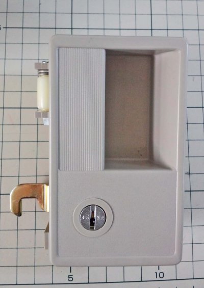 画像1: コクヨ　ロッカーＰ－１錠　旧タイプ型