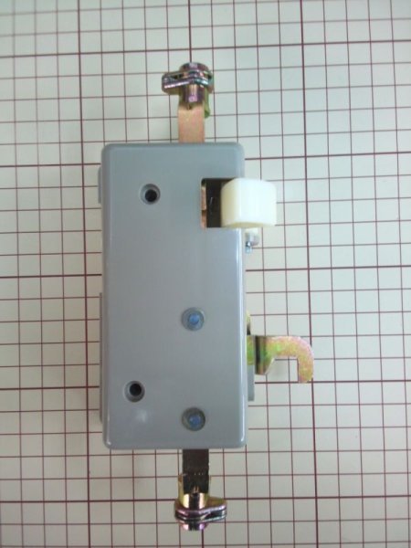 画像4: コクヨ ロッカーP-1錠 三方掛かりタイプ (4)