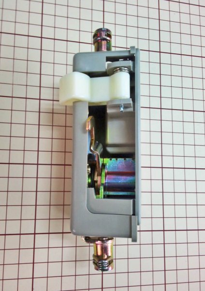 画像2: コクヨ ロッカーP-1錠 三方掛かりタイプ (2)