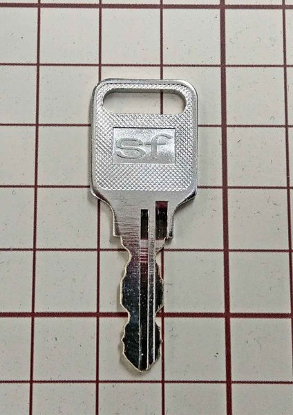 画像1: 生興(Ｓｆ)ロッカー　〇Ｒ〇〇(２桁)もしくは〇Ｒ〇〇〇(３桁)純正キー作成 ※１本単位でのご注文 (1)