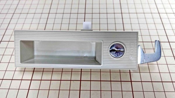 画像2: ライオン LION ロッカー錠(新) (2)