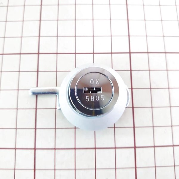 画像2: ★オカムラ 引き戸書庫錠 樹脂カラー付 (2)